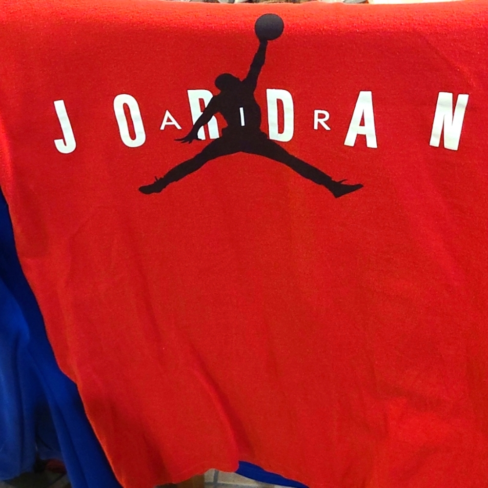 AIR JORDAN shirt, Adult Small